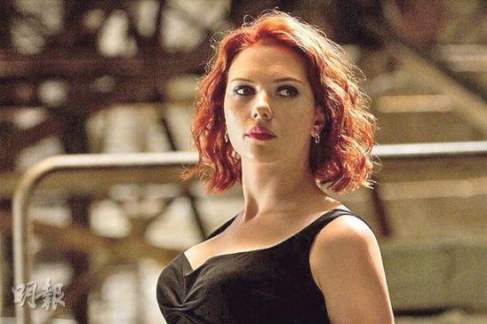 《复仇者联盟2》剧情曝光 黑寡妇情迷绿巨人(图)