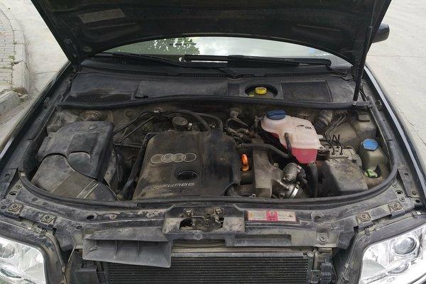 8t 手动基本  发布时间:2018-06-23 13:43:53 发动机舱 :   油液位及