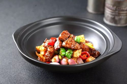 牛肉粒好大块外酥里嫩咬一口肉汁都爆出来了港式蒸排骨港式蒸排骨,肉