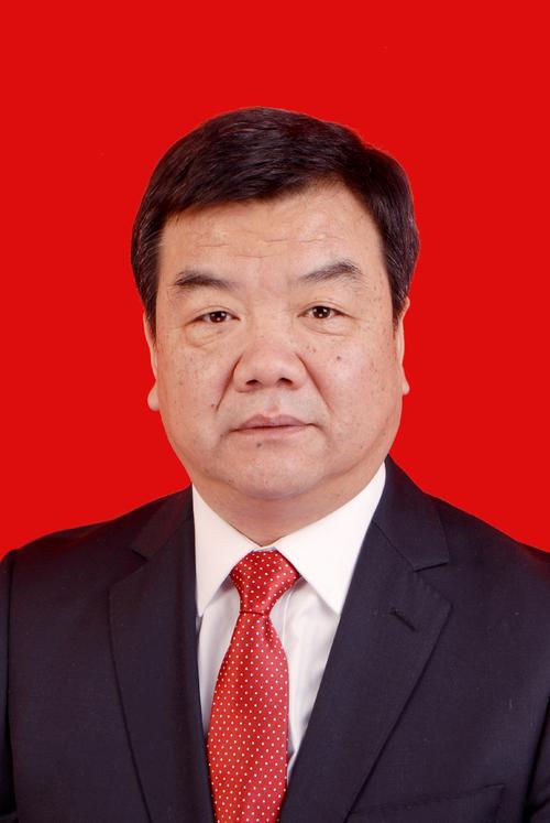 燕崇斌,男,汉族,1965年9月出生,陕西省潼关县人,中共党员,大学文化