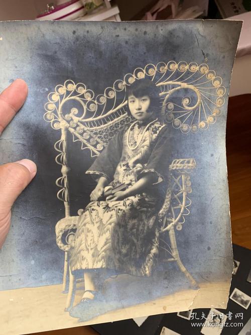 民国大家闺秀小姐姐