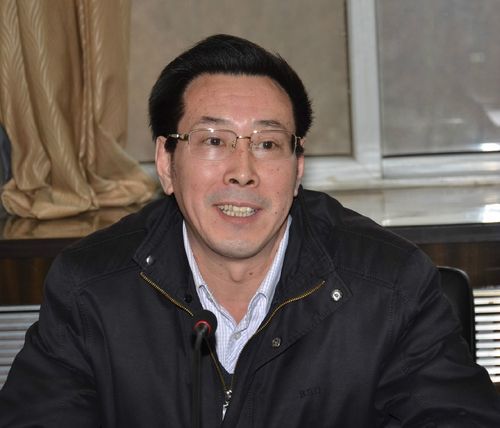  p>刘耀辉,男,汉族,1958年生于河北省曲阳县,中共党员.