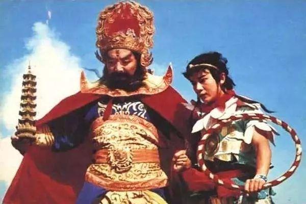 ▽托塔李天王和哪吒,《西游记》剧照