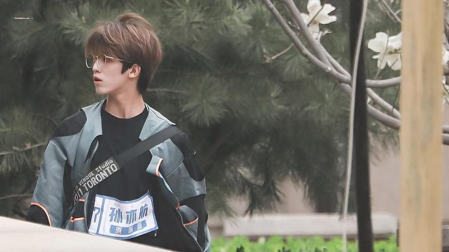 孙亦航s感拉满图楼