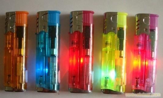 联硕阳光厂家批发宁德309721一次性塑料打火机散件丁烷气