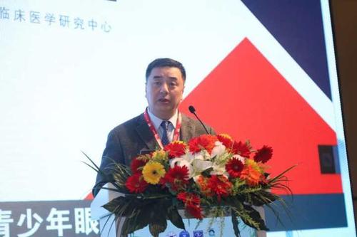 徐昕頔,陈独亚,杨鹏宇