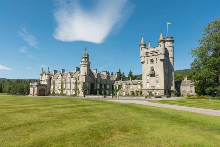 英国苏格兰巴尔莫勒城堡