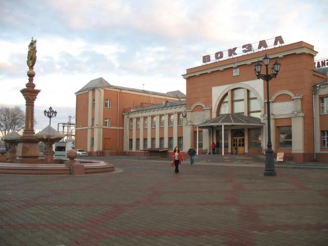 俄罗斯风情之一:比罗比詹火车站