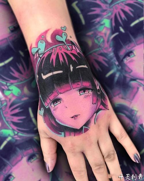 手背动漫人物纹身手稿图案