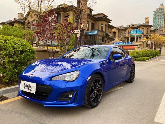 斯巴鲁专属拉力蓝,就是美