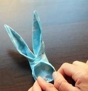 【最简单的折纸立体兔子】餐巾纸手工折纸兔头_立体