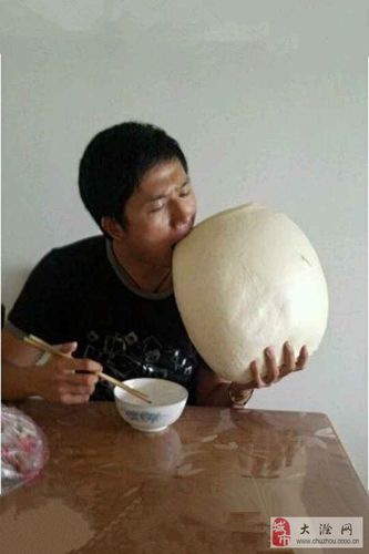 一顿只吃一个馒头