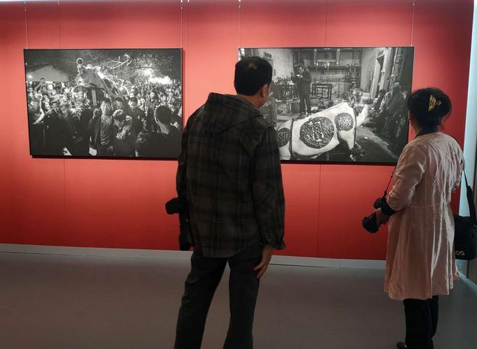 "蔡焕松师徒三代"摄影展在京开幕【5】
