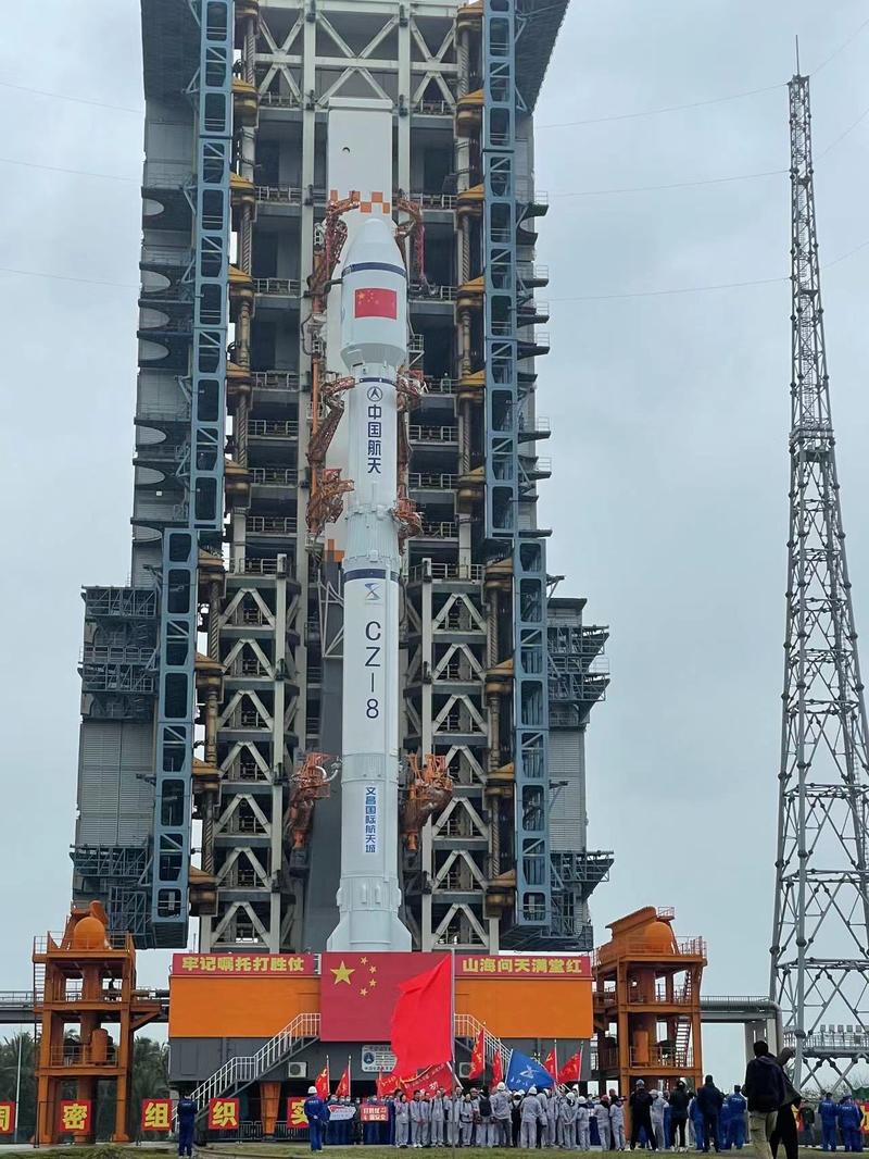 一箭二十二星创纪录长征八号遥二运载火箭飞行试验圆满成功