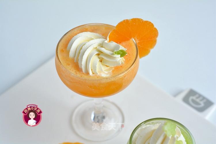 雪顶橘子冰饮
