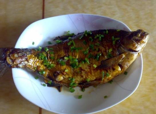 葱油鳊鱼