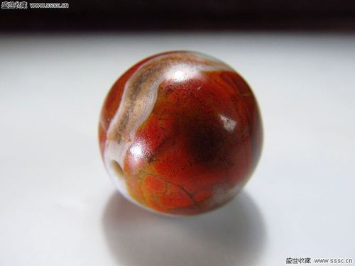 战国红镐玛瑙珠