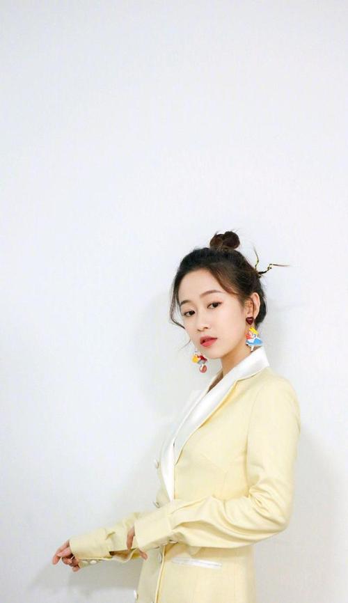 明星写真美图|刘美含