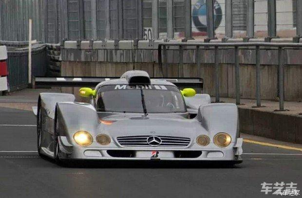 奔驰clk-gtr:勒芒后空翻的四眼怪——clk gtr