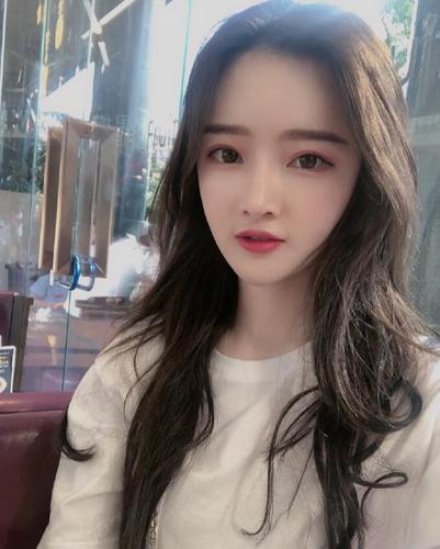 抖音戴羽彤性感生活照话社yy主播戴羽彤微博私房照福利图片