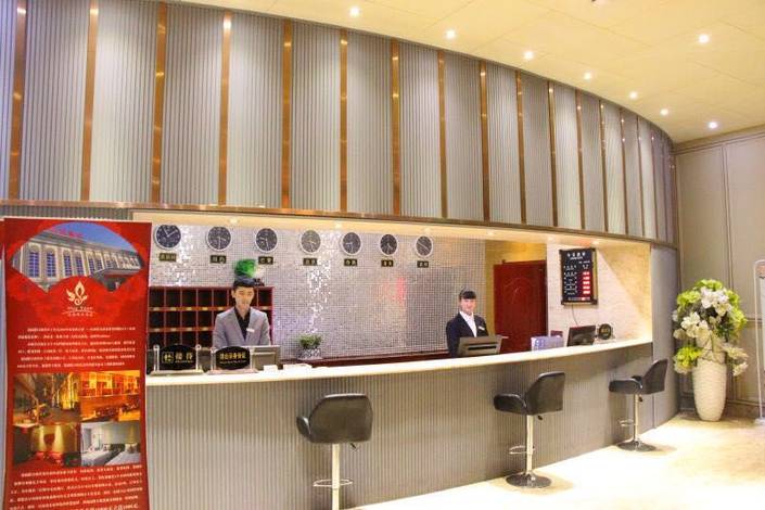 【太原花园假日酒店】地址:新晋祠路19号(山西省展览)