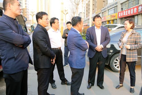 临沂市城管局局长徐立娟带队到河东区督导检查餐饮业油烟治理工作