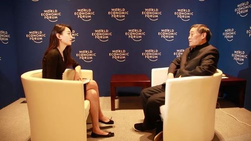 袁小珊:   这两年大家都在讲新零售,就是线上跟线下的结合.