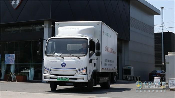 化身社区蔬菜直通车 福田智蓝新能源保障大众"菜篮子"