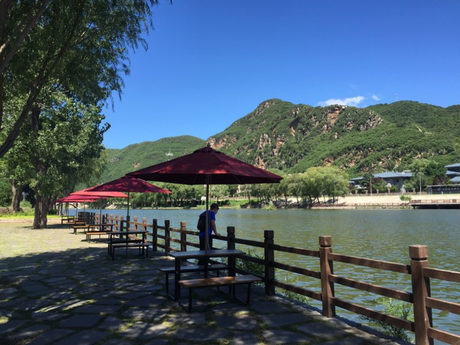 雁栖湖环湖栈道