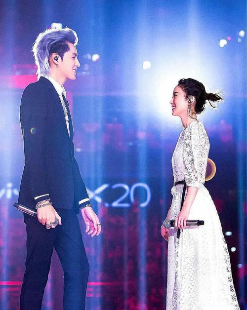 吴亦凡,赵丽颖,这瓜三天三夜吃不完,"爱丽小吴"我先嗑为敬!