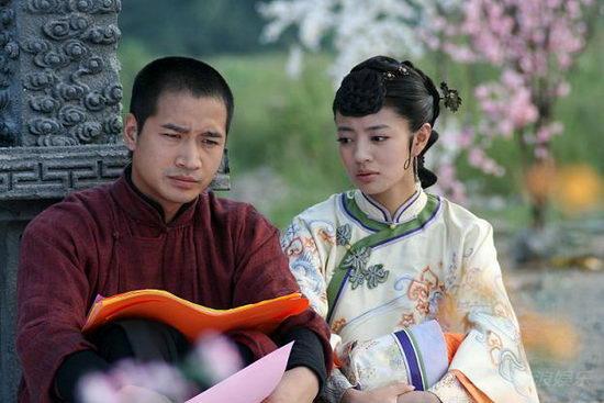  p>《锁清秋》是一部中国内地的民国情感剧,由 a target="_blank"