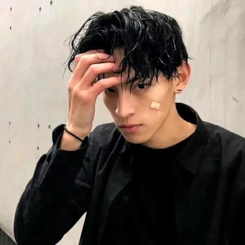 头像:男生头像真人高清,也许我就这样被你删除了你的世界