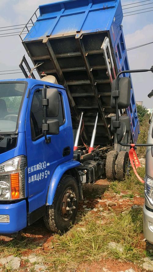 南骏蓝牌翻斗自卸车四米车厢可过2.1米限高福田瑞沃蓝牌自卸车工程车