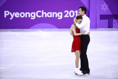 平昌冬奥会花样滑冰双人短节目比赛 彭程金杨无缘自由滑