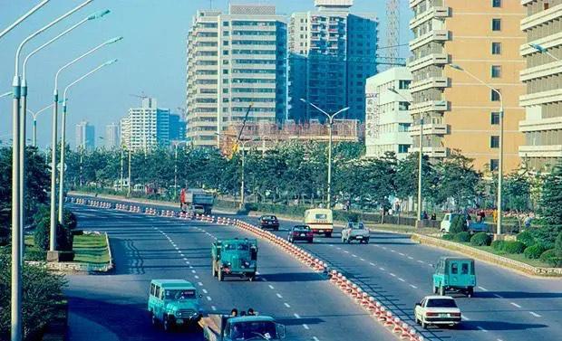 老照片:1990年代的老北京城,追忆似水流年