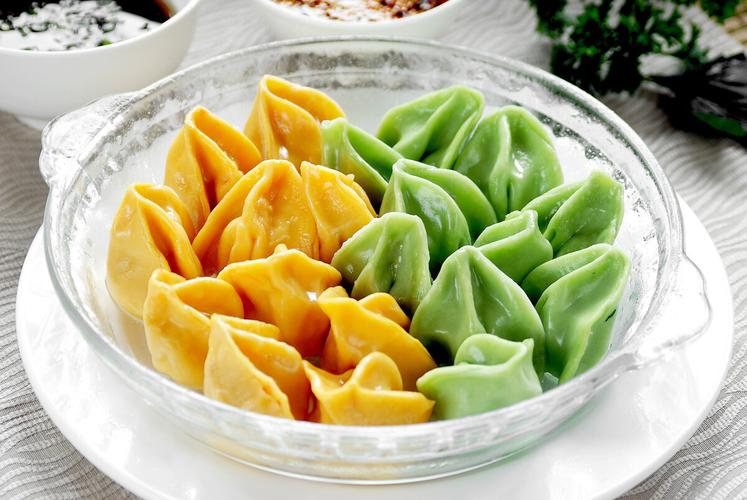 双色饺子