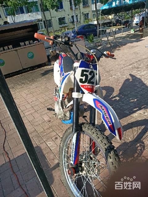 波速尔猎豹越野摩托车