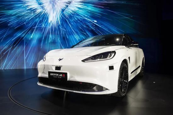 "不造车"华为开始卖车专题 正文   极狐阿尔法s到底是北汽的还是华为