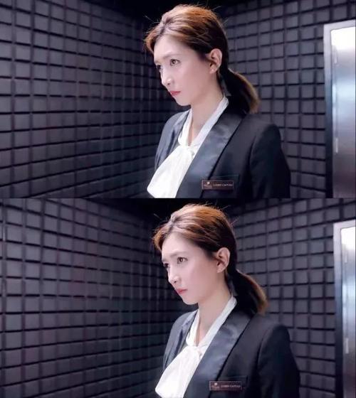 [技术咖] 《恋爱先生》江疏影 vs《谈判官》杨幂,她们的职场穿衣经你