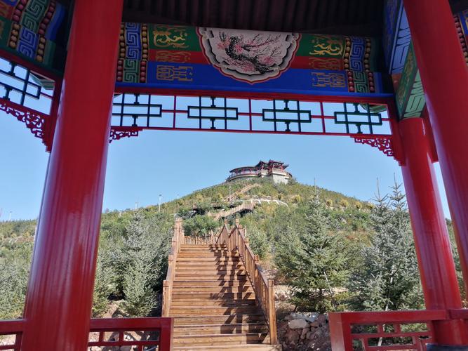 张家口市凤凰山——又一个好玩儿的去处