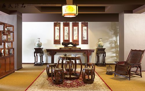 区氏臻品展厅一角