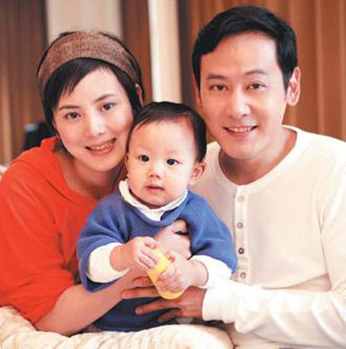 邱心志和王艺璇离婚 疑似是二十五岁新人女明星插足