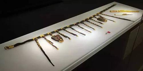 中国古代男人从不离身的6大首饰,你可能连一个都没玩过!