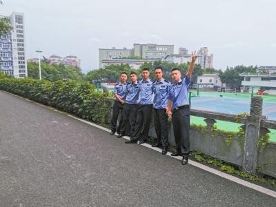 四川警校再现学霸宿舍4人同上中国人民公安大学
