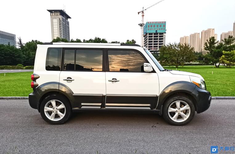 12长城m2小越野,空间超大,1.5排量省油好开