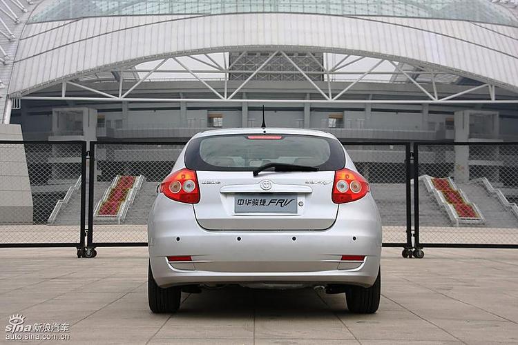 中华骏捷frv外观