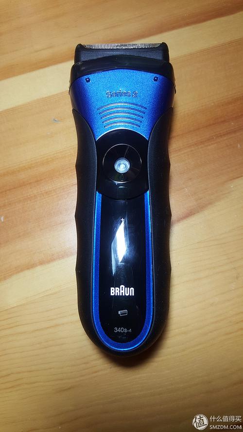 braun 博朗 series 3-340s 干湿电动剃须刀 开箱体验