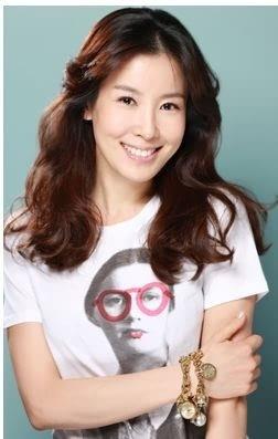 揭韩国最美丽女星排行榜 李泰兰1975年生于韩国全罗道,参演的影视剧有
