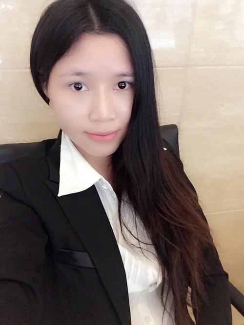 吴爱玲的个人简历