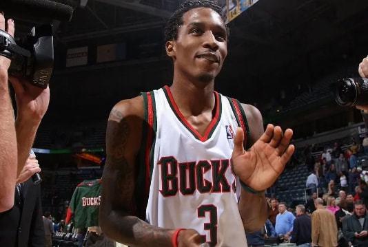 詹宁斯曾被视为艾弗森的接班人出道即巅峰9年便离开nba